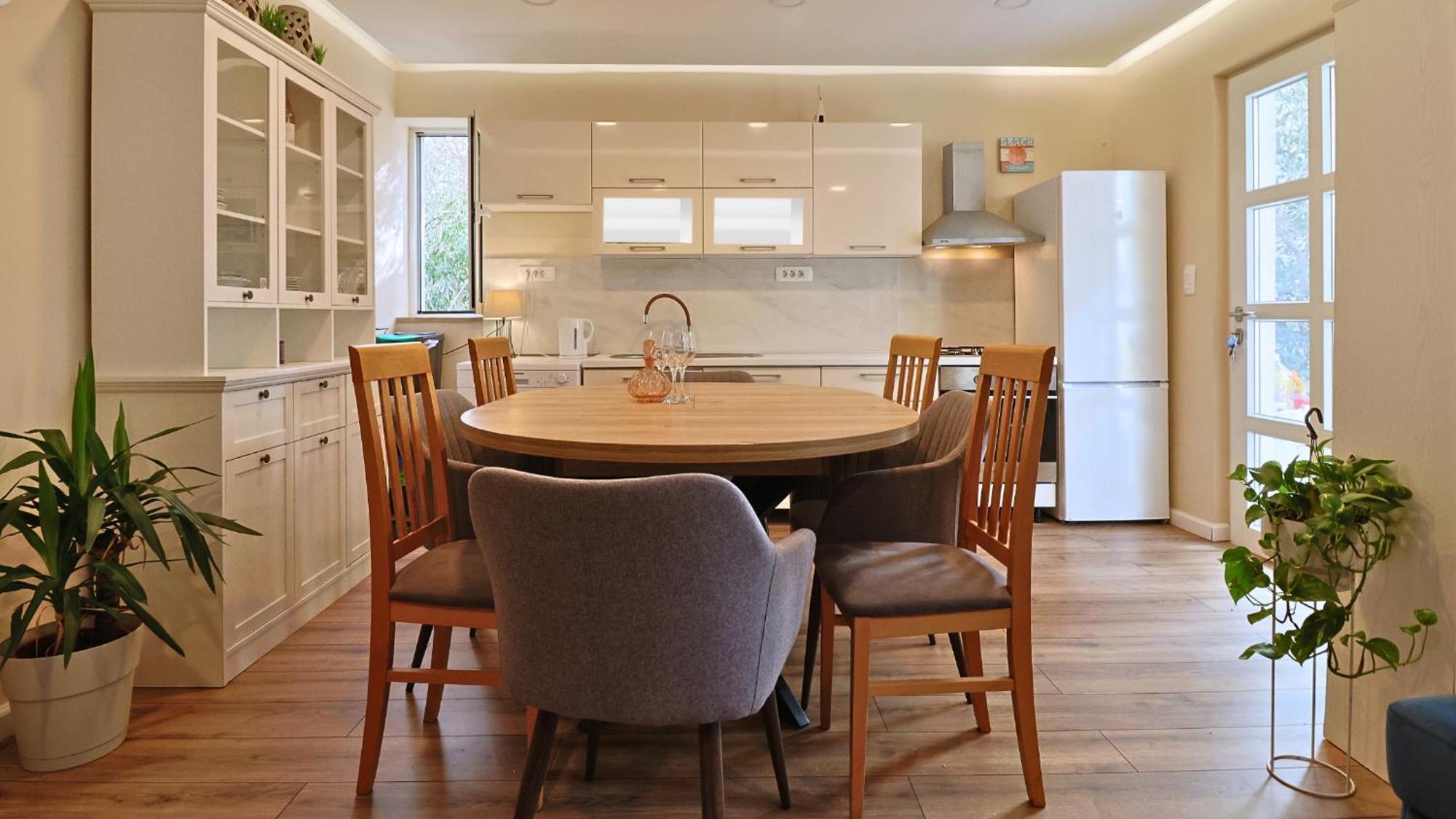 Central Single House With Parking-Top Location! Novalja Exterior foto