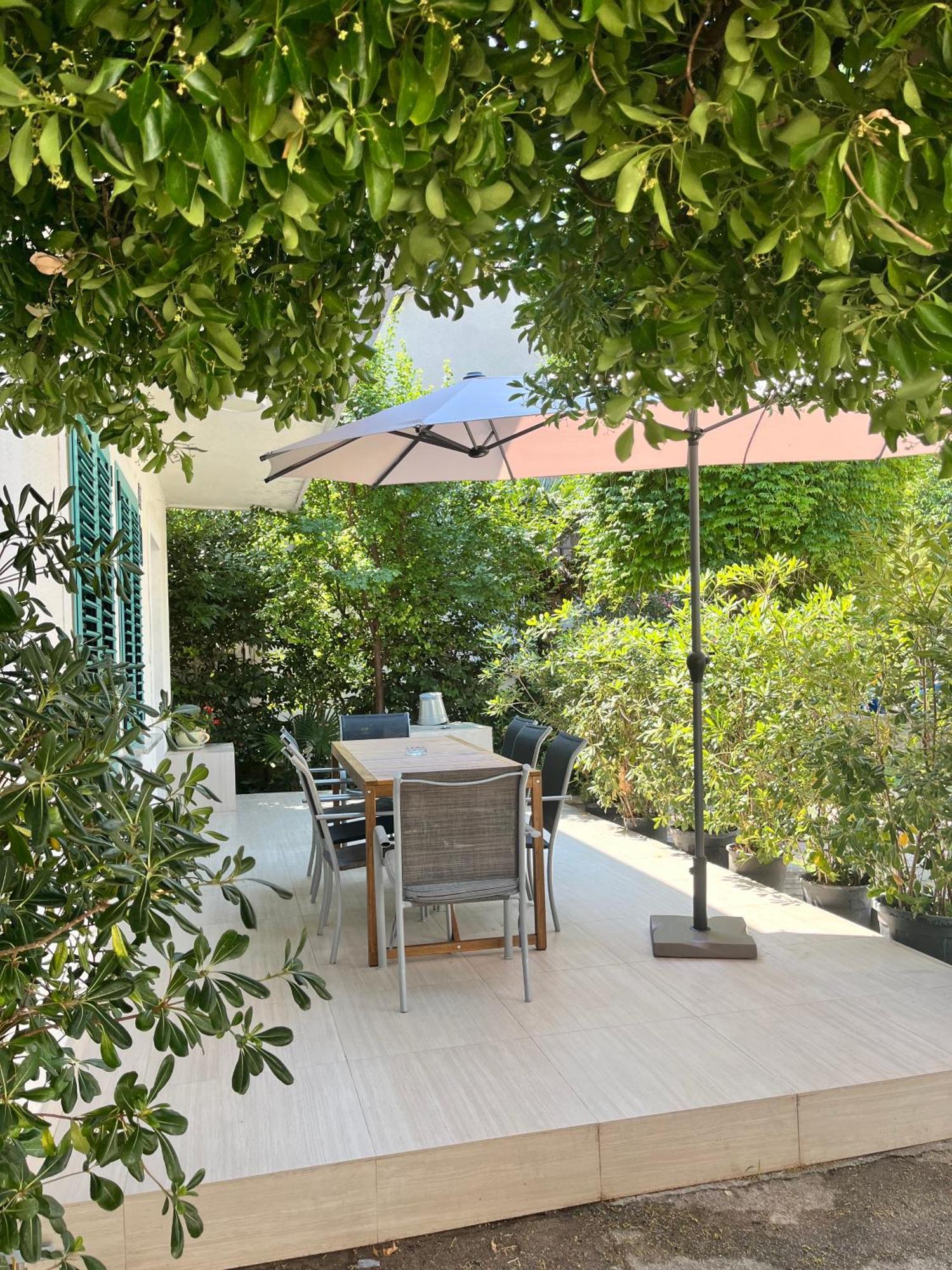 Central Single House With Parking-Top Location! Novalja Exterior foto